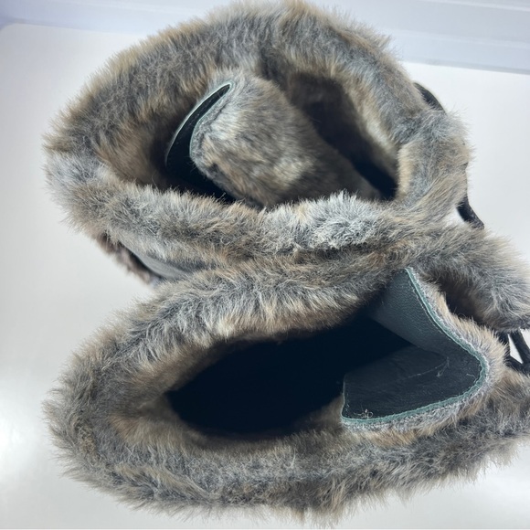 Stuart Weitzman Rebooting Faux-Fur-Trimmed Rain Boots Sz 7.5/38 - Picture 8 of 14